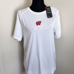 NWT Wisconsin Badgers Active Tee